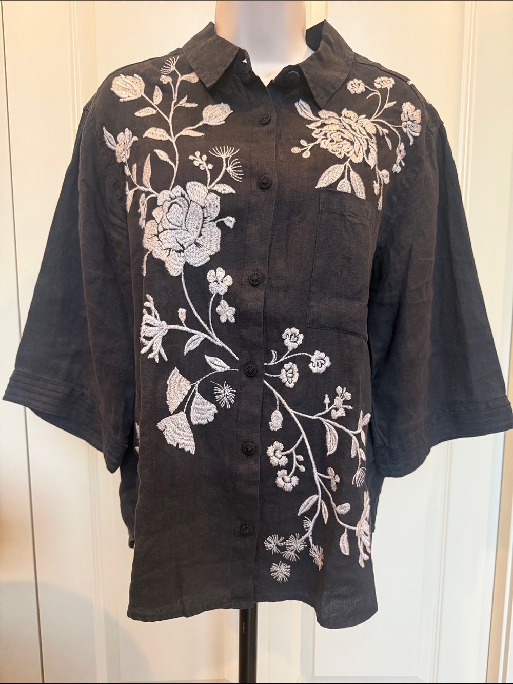 Johnny Was Black Button-Front Linen Shirt with White Floral Embroidery